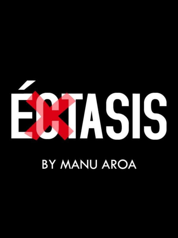 Logotipo de 'Éxtasis' con marca registrada roja, creada por Manu Aroa.