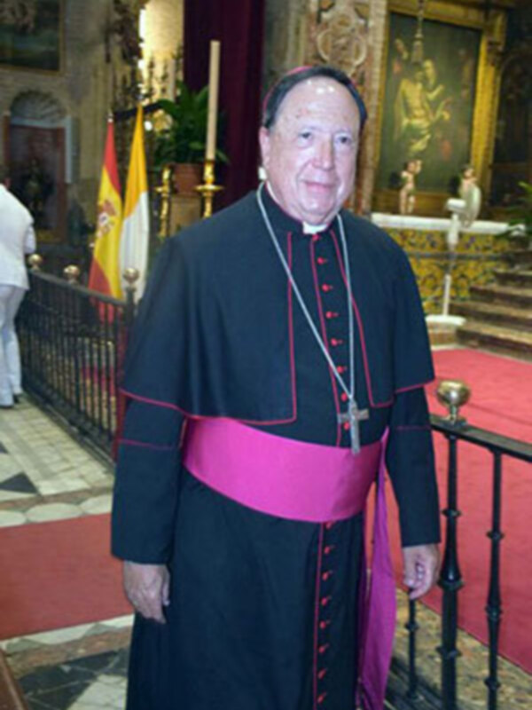 Monseñor Asenjo expresó su “pena y conmoción” por el fallecimiento del Arzobispo Castrense de España