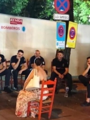  LA FOTO DE LA FERIA , por Marina Bernal