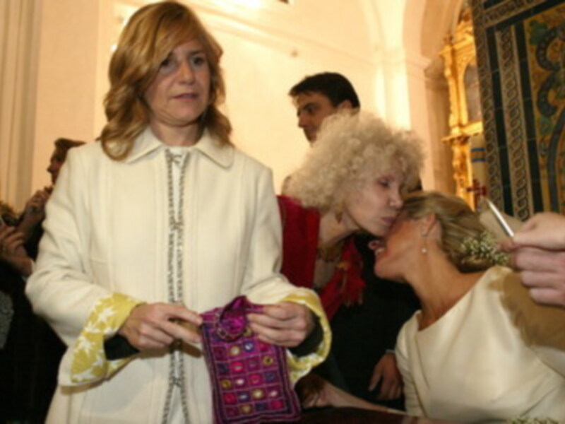 Eugenia . Gonzalo y la Duquesa de Alba, de boda en Sevilla
