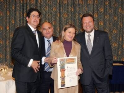 La abogada Rosa Moran cumple 25 años de Colegiada