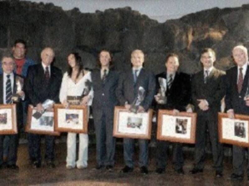 Premiado el seleccionador nacional de baloncesto femenino