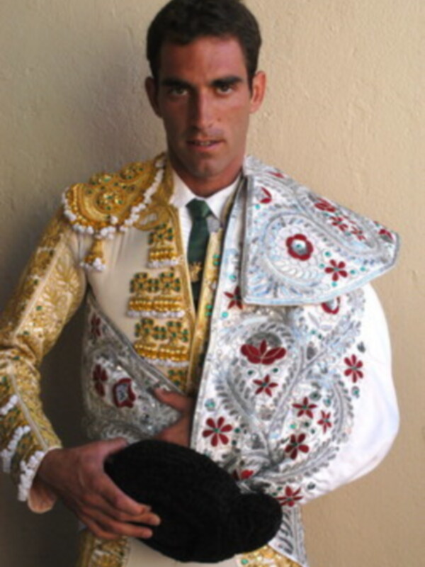 El torero Salvador Cortés gran promesa para la temporada 2006