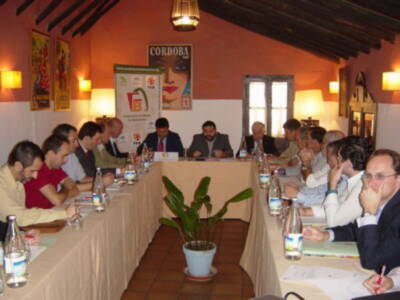 Jose Luis Saez ,Berni Rodríguez, Felipe Reyes, Carlos Cabezas,    medallas de oro de la federacion andaluza de baloncesto