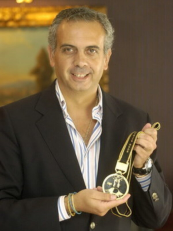 Jose Luis Saez, premio Surrealista de los Deportes.