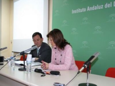 El protocolo oficial y su repercusión en el deporte se analiza en un curso en el IAD