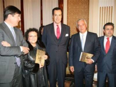 Jaime de Marichalar acudió a Sevilla a la presentación de una novela histórica
