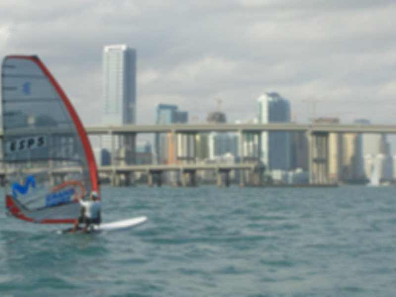 Marina Alabau, líder intratable en el Europeo de la clase olímpica RS:X de windsurfing