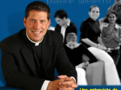 EL PADRE ALBERTO CUTIÉ O LA PASIÓN POR MOSTRAR A LOS JOVENES QUE CRISTO NO PASA DE MODA