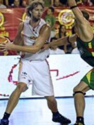 España gana, con claridad y por segunda vez consecutiva, a Lituania (97-74)