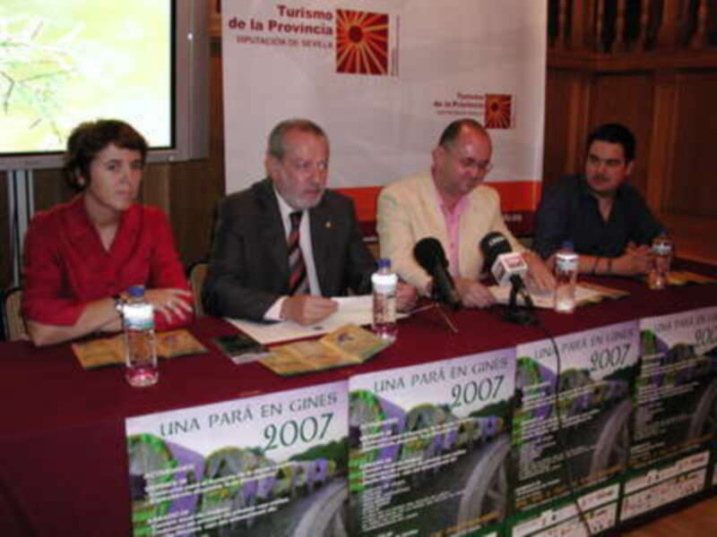Presentada oficialmente la Feria Turística Una pará en Gines 