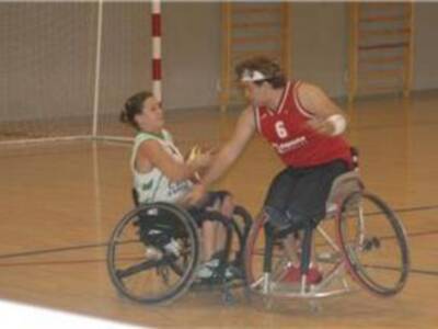 CD ONCE-ANDALUCÍA SE IMPONE EN EL PRIMER PARTIDO AL CAI ZARAGOZA (60-51)