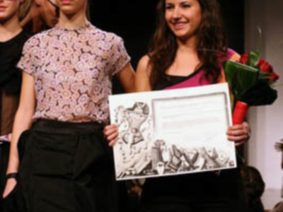 Marina Torres, ganadora del 3er. Certamen de Diseñadores Noveles Andalucía de Moda