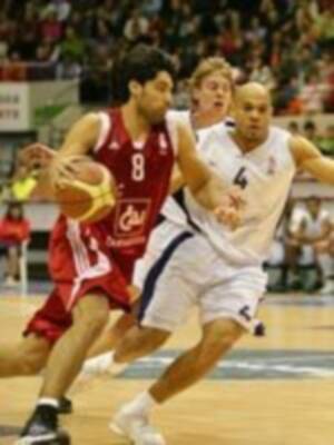 CAI arrasa a Alicante Costa Blanca en la Adecco LEB Oro