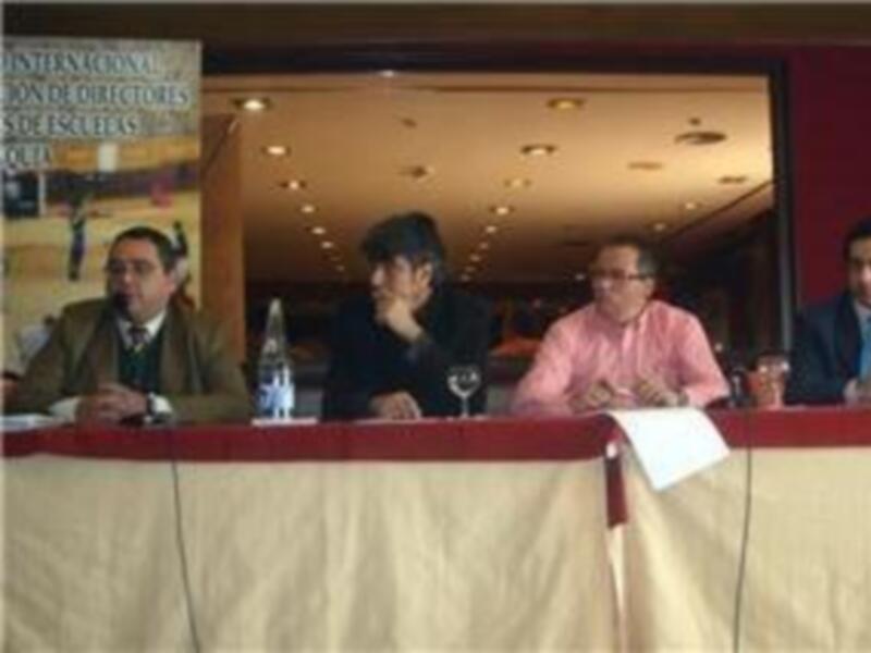 Los periodistas inciden en la importancia de saber comunicar adecuadamente la labor de las escuelas taurinas
