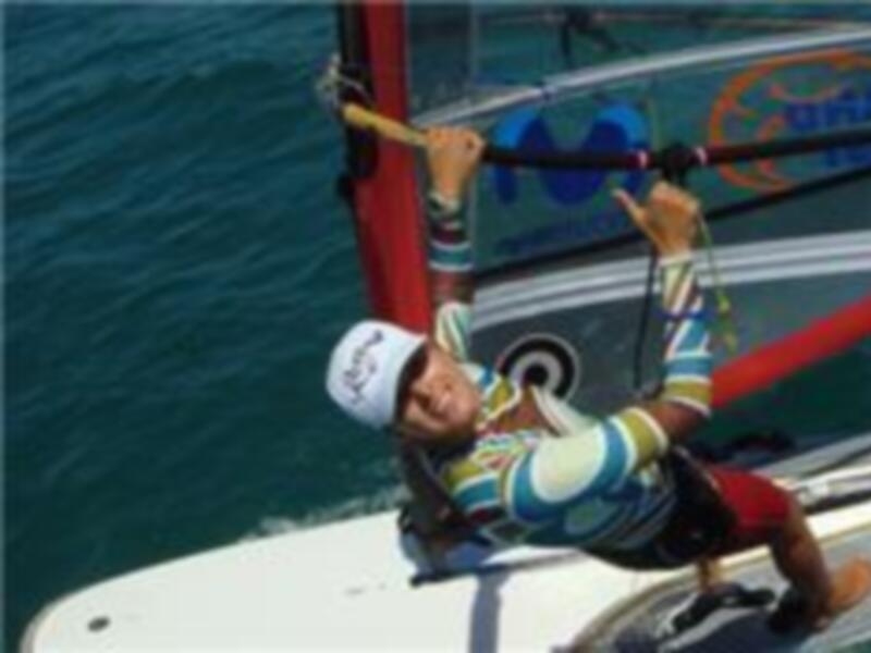 MARINA ALABAU CUMPLE UN AÑO AL FRENTE DEL RANKING MUNDIAL DE LA CLASE RS:X