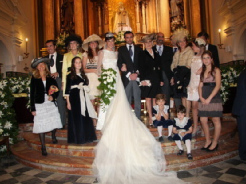 SE CASÓ EN SEVILLA  LA HIJA PEQUEÑA DEL TORERO MANOLO VAZQUEZ CON ALEJANDRO CORBACHO SÁNCHEZ-IBARGÜEN