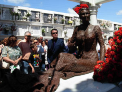 Chipiona vive con emocion el dia internacional de Rocio Jurado