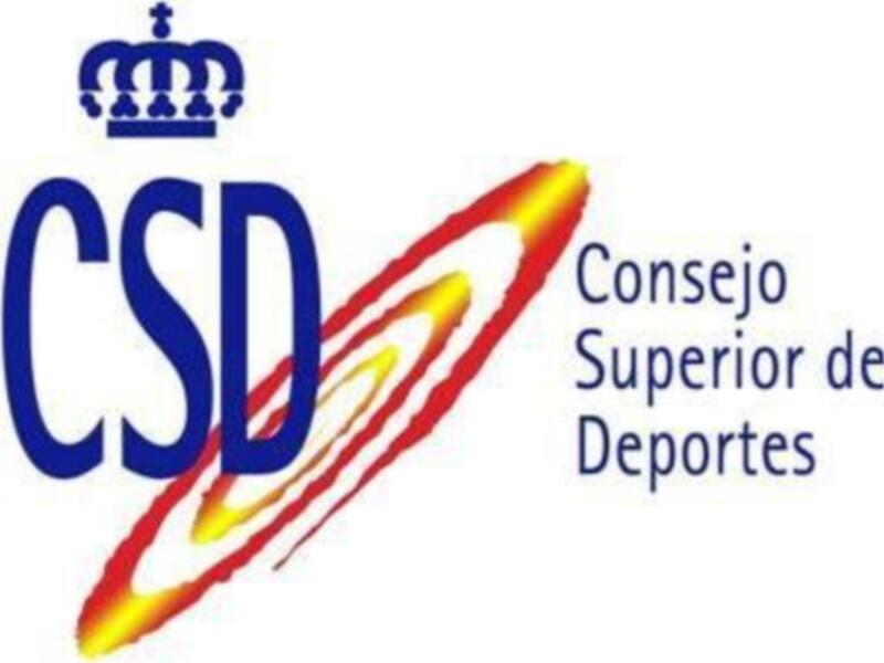 El Consejo Superior de Deportes reconoce a los alpinistas que han coronado el Everest