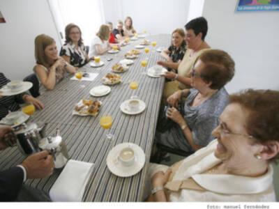 El Ayuntamiento de Cádiz ofrece un desayuno-convivencia a las mujeres homenajeadas el 8 de marzo