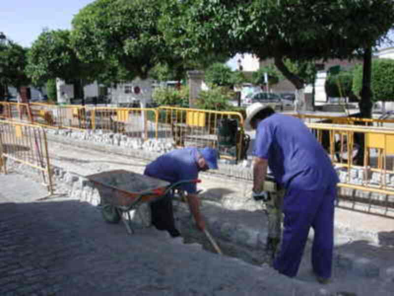 Comienza la remodelación de la Plaza de Santa Rosalía de Gines