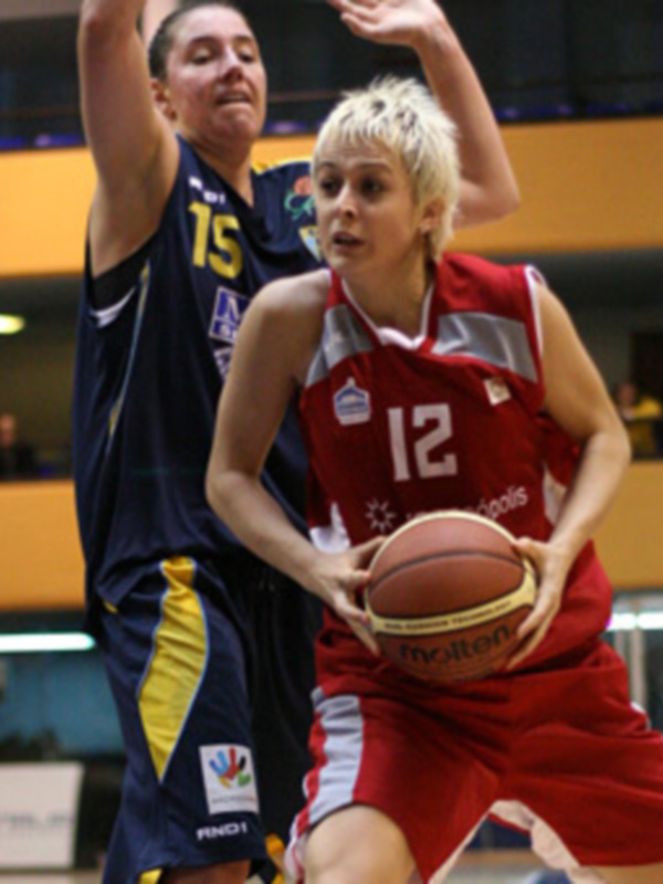 El Rivas Ecópolis gana con autoridad al EBE Ibiza PDV (75-51) y se sitúa como líder de la Liga Femenina