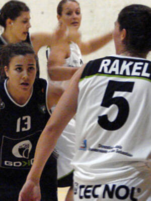 Cumplen todos los favoritos de la LF2, salvo el Arranz que pincha ante el Cáceres y el Biurrarena que cae ante Ibaizabal