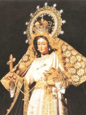 En noviembre analizamos Las Máximas o flores espirituales y testimoniales de Santa Ángela de la Cruz, en homenaje a Las Hermanas de la Compañía de la Cruz.
