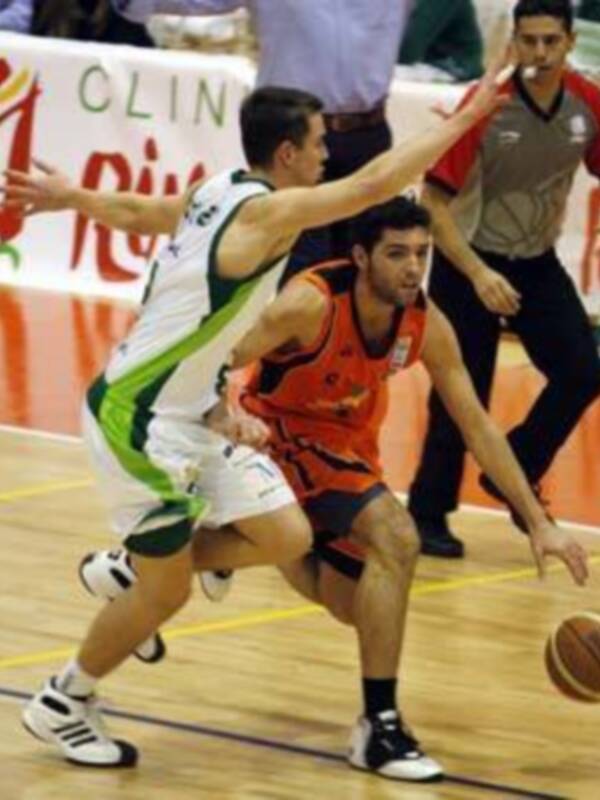 Los favoritos toman posiciones en la Adecco LEB Oro