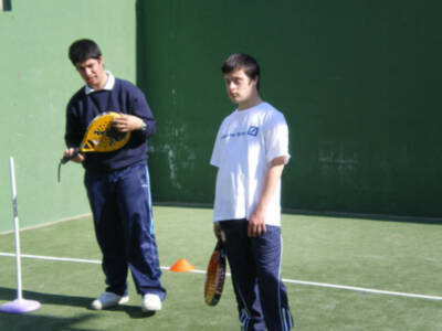 Deporte y Desafío presenta las fechas de sus dos nuevos cursos de pádel adaptado