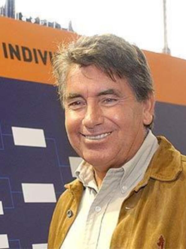 Santana apoya al tenis y acerca el nuevo torneo de Madrid a Sevilla
