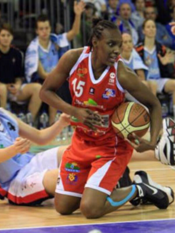 Sancho Lyttle y Eshaya Murphy, las más destacadas de marzo en la Liga Femenina