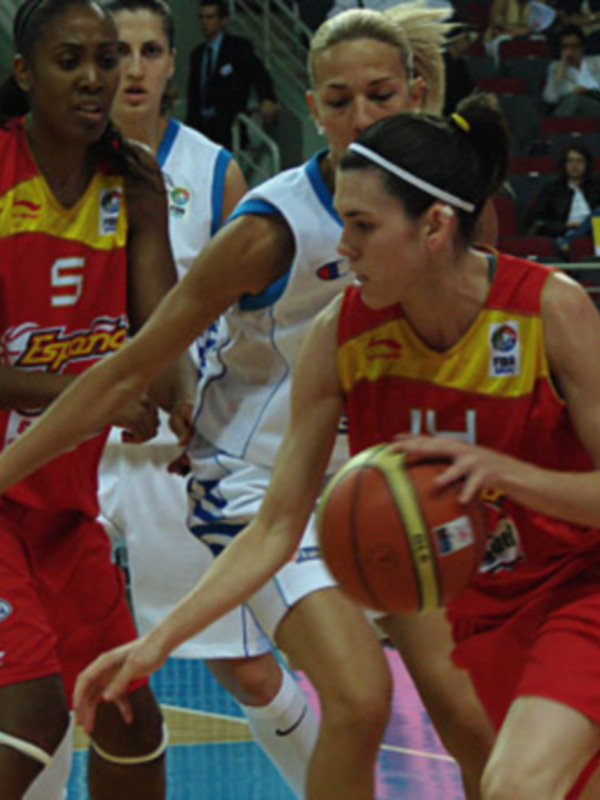 España se impone con autoridad a Grecia (48-67) y logra el primer billete para cuartos del Eurobasket