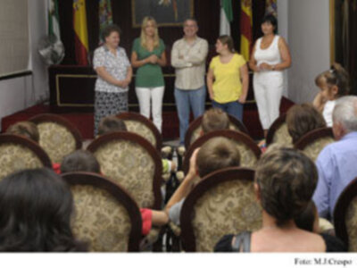 Un grupo de niños huérfanos rusos visitan Diputación de Cádiz