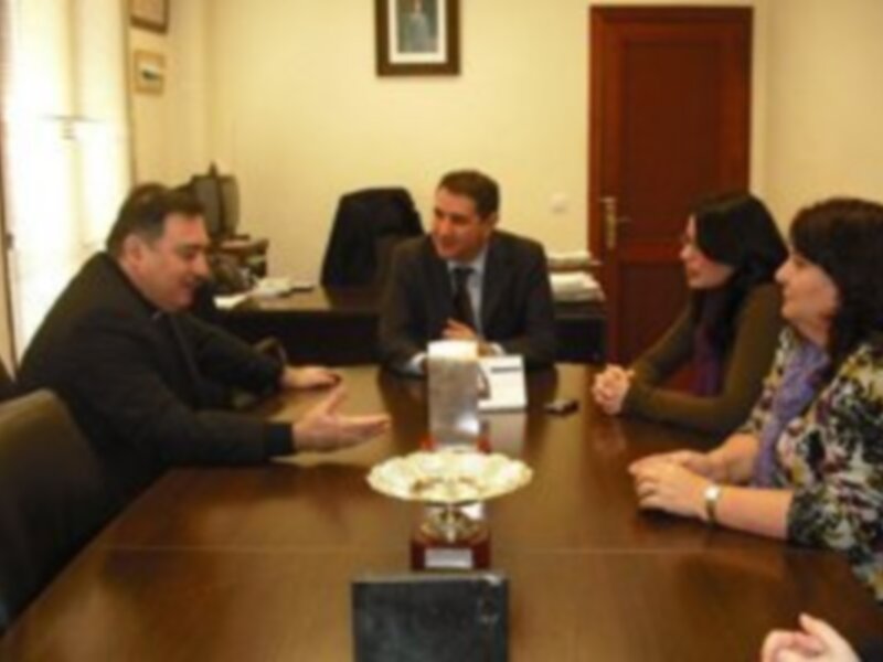 El Obispo de la Diócesis Asidonia Jerez estudia con el ayuntamiento la posible construcción de una nueva parroquia 
