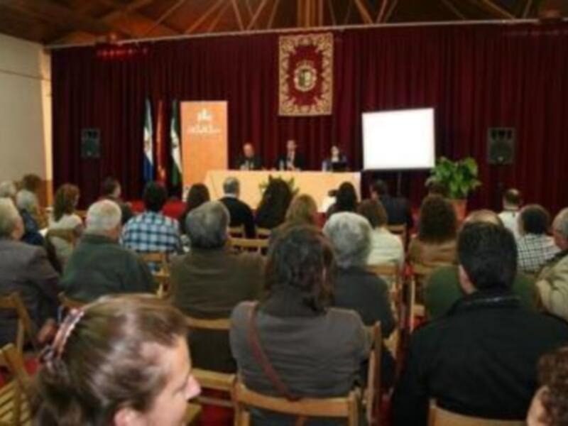 ADAD presentó ayer su nuevo programa de ayudas en la primera jornada de la feria SALTERAS DEMUESTRA 