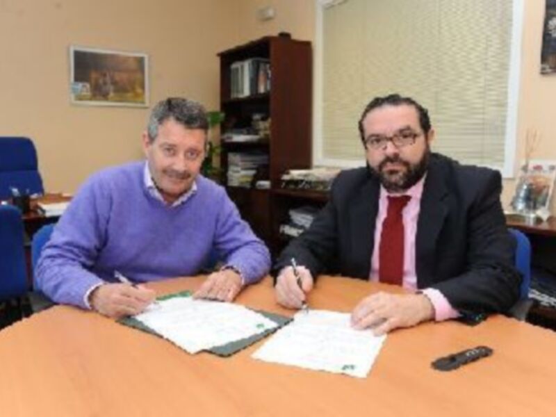 Convenio entre La FAB y la Empresa Pública Deporte Andaluz S. A.