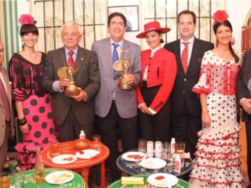 José Joaquín Gallardo y Santiago Herrero, premiados por los fotógrafos sevillanos