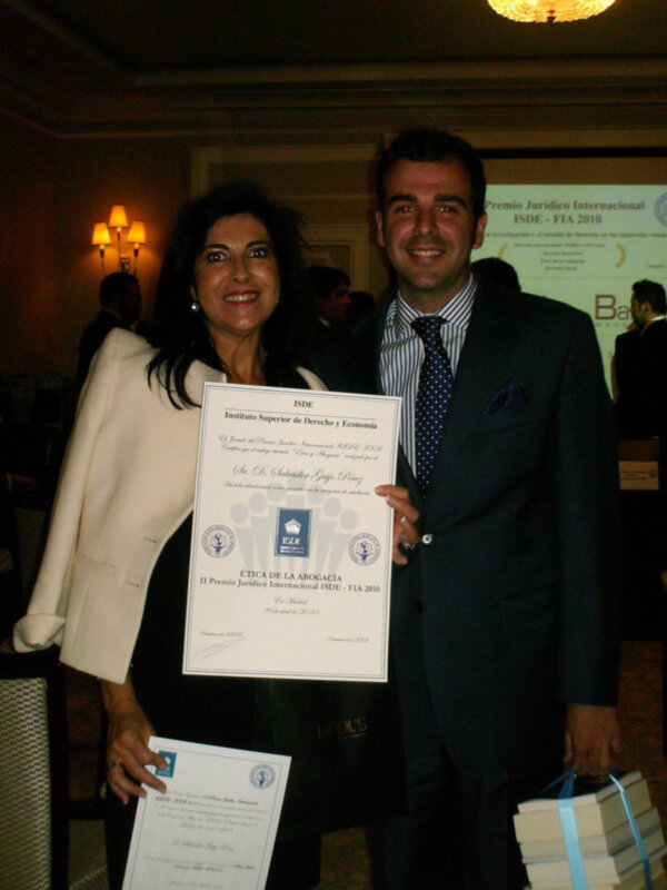 Salvador Guijo, estudiante de Derecho de la UPO, Premio Jurídico Internacional ISDE-FIA 2010 en Ética de la Abogacía