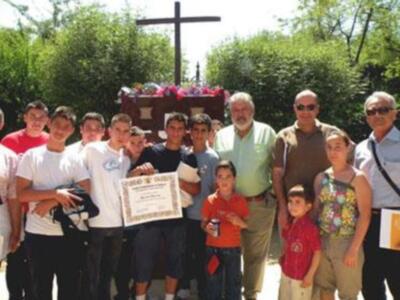 Concurso de pasos de cruces de Mayo en los jardines de Murillo