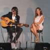 Jessica Bueno, pareja de Feliciano López reaparece tras su polémico romance, en la presentación del nuevo videoclip de Hugo Salazar.