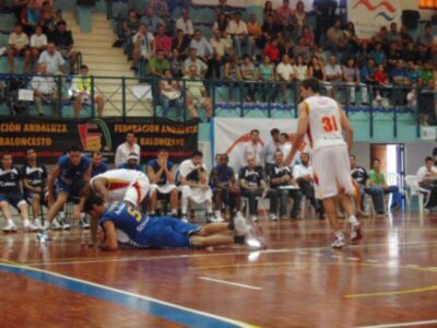 El Cajasol venció CB Granada en el tercer encuentro de la XIV copa de Andalucía