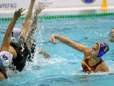 El estandarte del waterpolo andaluz se examina en el XXII Campeonato Ciudad de Dos Hermanas