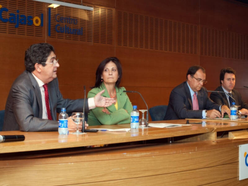 Profesionales jurídicos estudian la Reforma Laboral