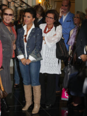 Inaugurada la exposición del modisto sevillano Pepín Castillo 