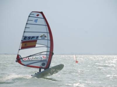 Blanca Manchón se desquita con una victoria final en la Regata de Año Nuevo