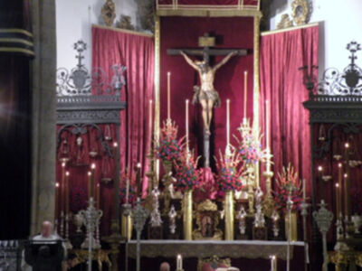 Galería del Altar del Quinario en Honor del Stmo Cristo de la Buena Muerte, de la Hermandad de la Hiniesta