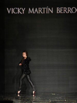 Pasarela SIMOF 2011 desde la cámara de Harry Macías 1