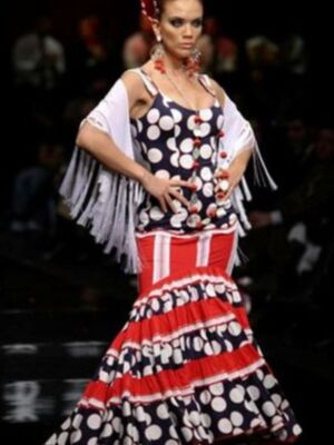 Beatriz Trapote regresa de Colombia y se estrena como modelo en Simof 2011