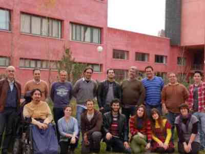 Estudiantes y profesores de la UPO diseñan memorias biológicas capaces de almacenar y transmitir información